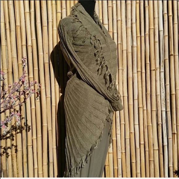 Size L-XL-XXL Mystery Box of 10 BRAND NEW ITEMS! - Picture 2 of 8